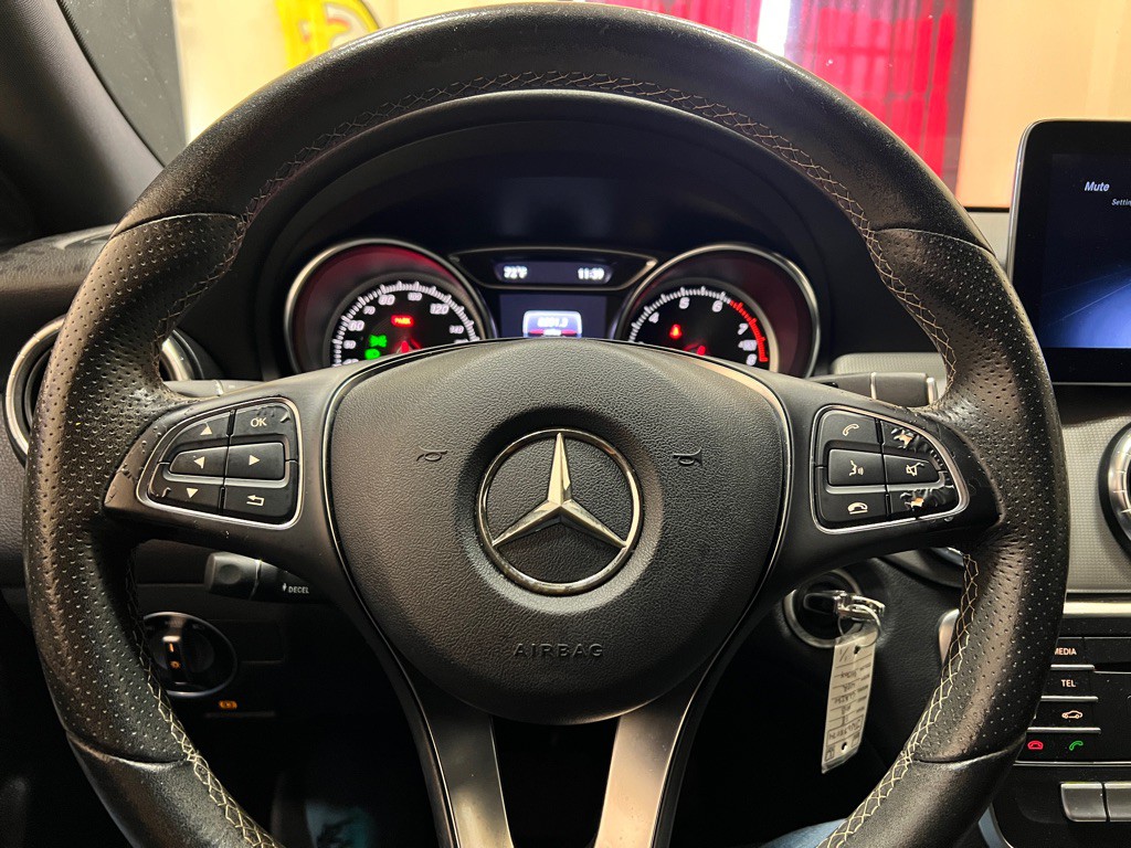 2018 Mercedes-Benz CLA-Class Image 18