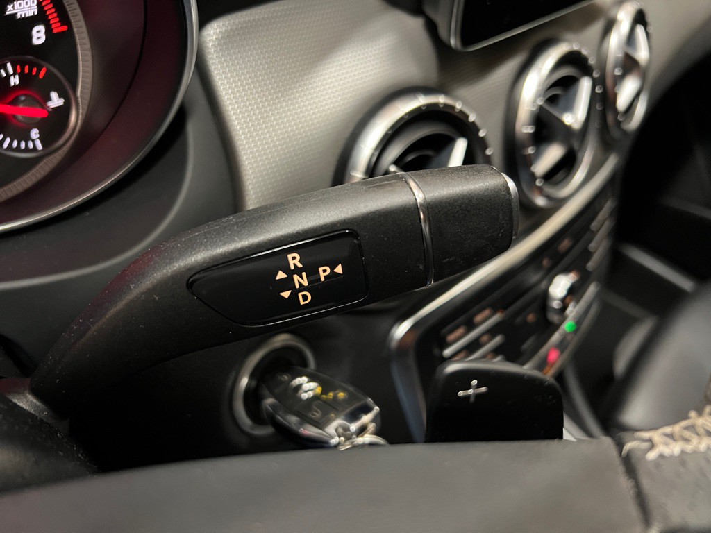 2018 Mercedes-Benz CLA-Class Image 21
