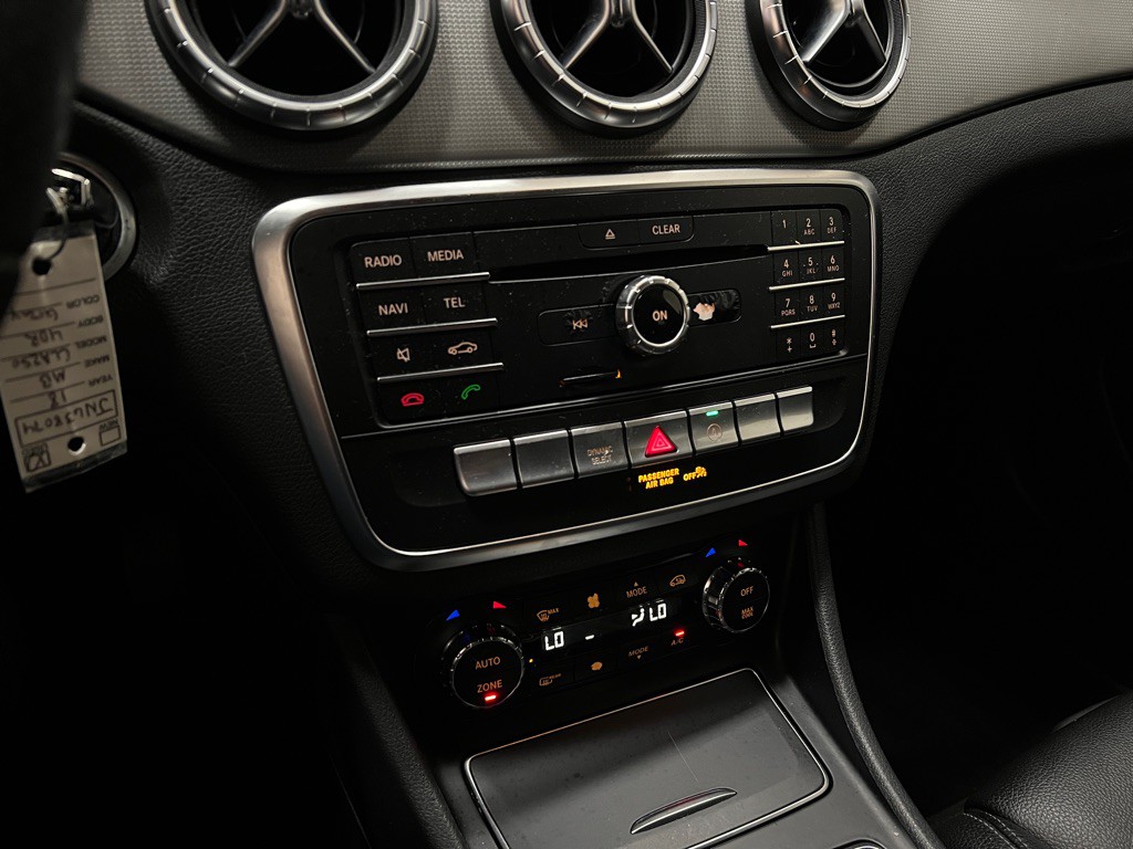 2018 Mercedes-Benz CLA-Class Image 25