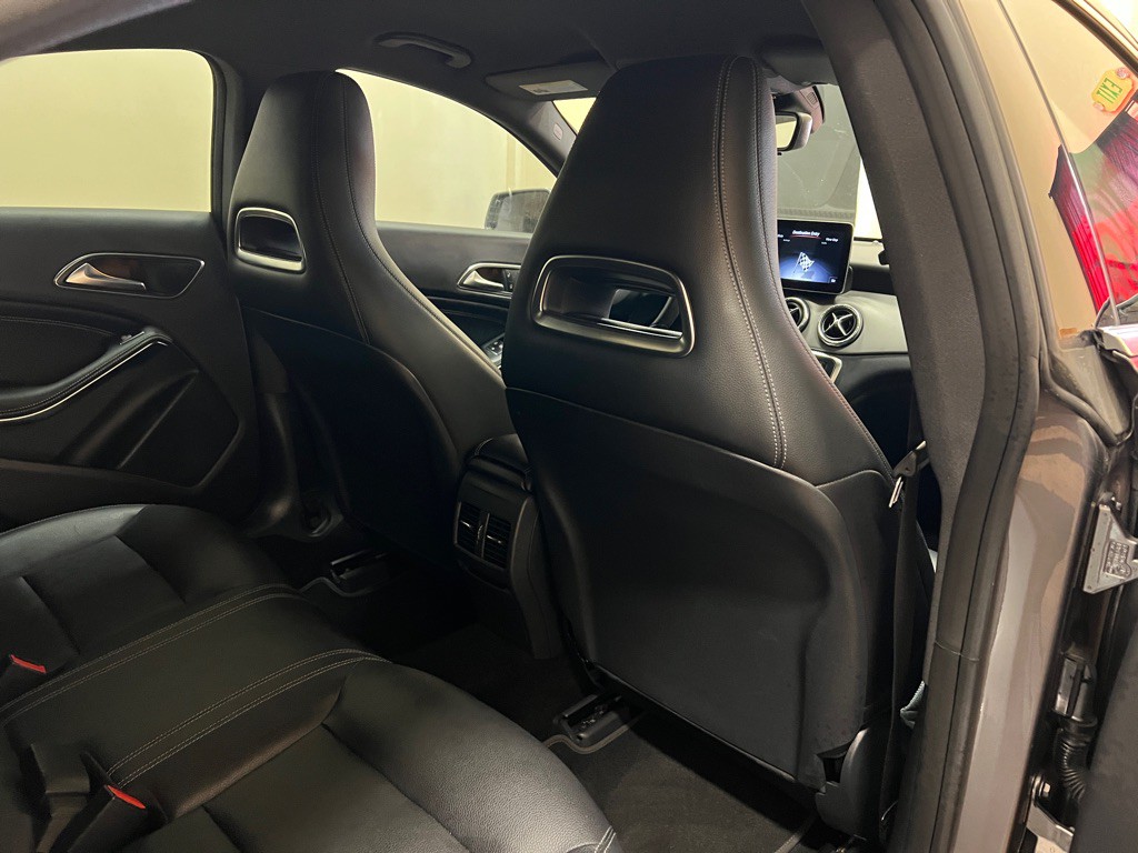 2018 Mercedes-Benz CLA-Class Image 32