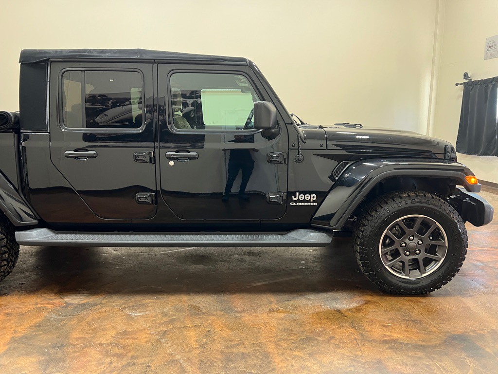 2020 Jeep Gladiator Image 12