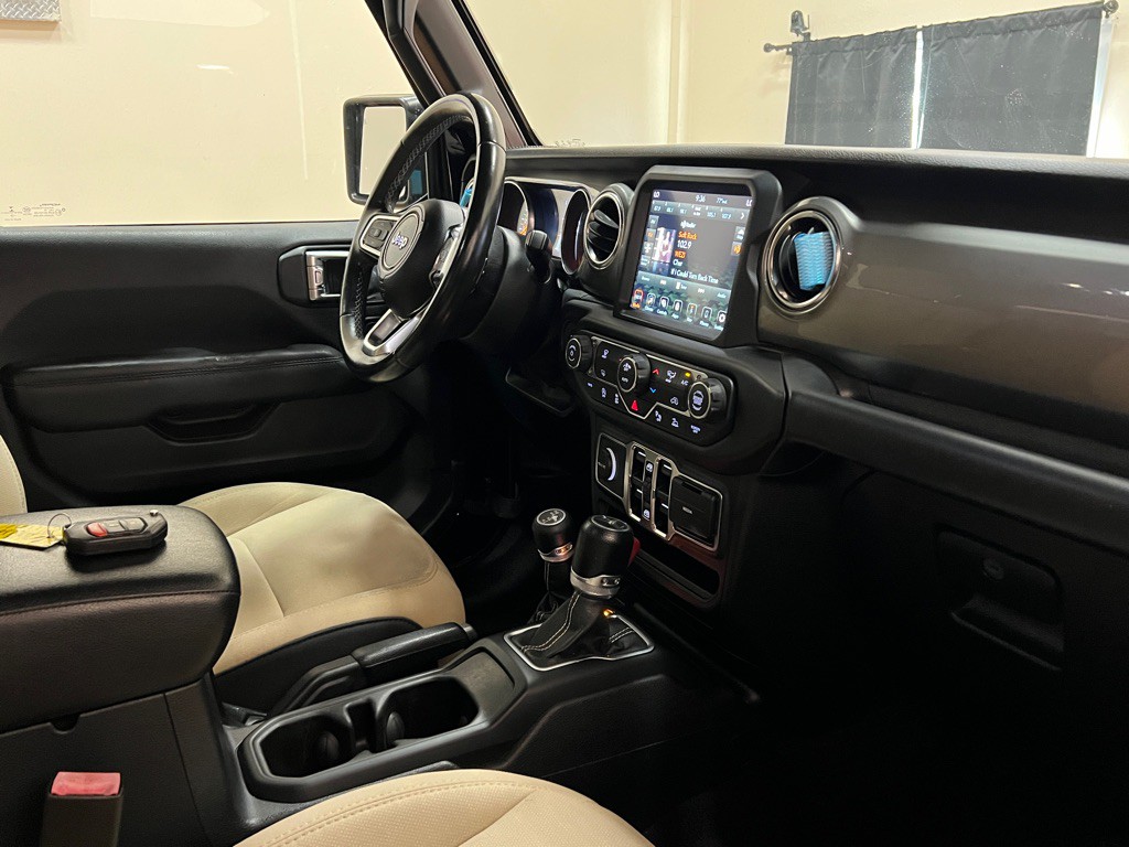 2020 Jeep Gladiator Image 17