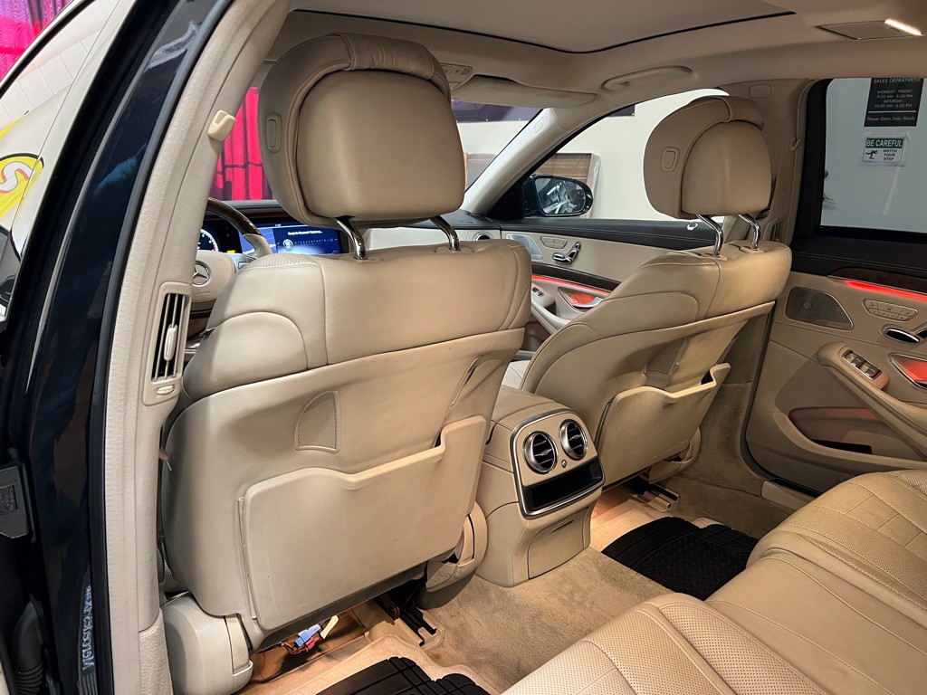 2014 Mercedes-Benz S-Class Image 31