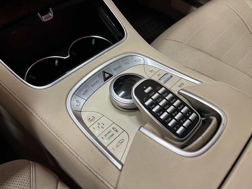 2014 Mercedes-Benz S-Class Image 28