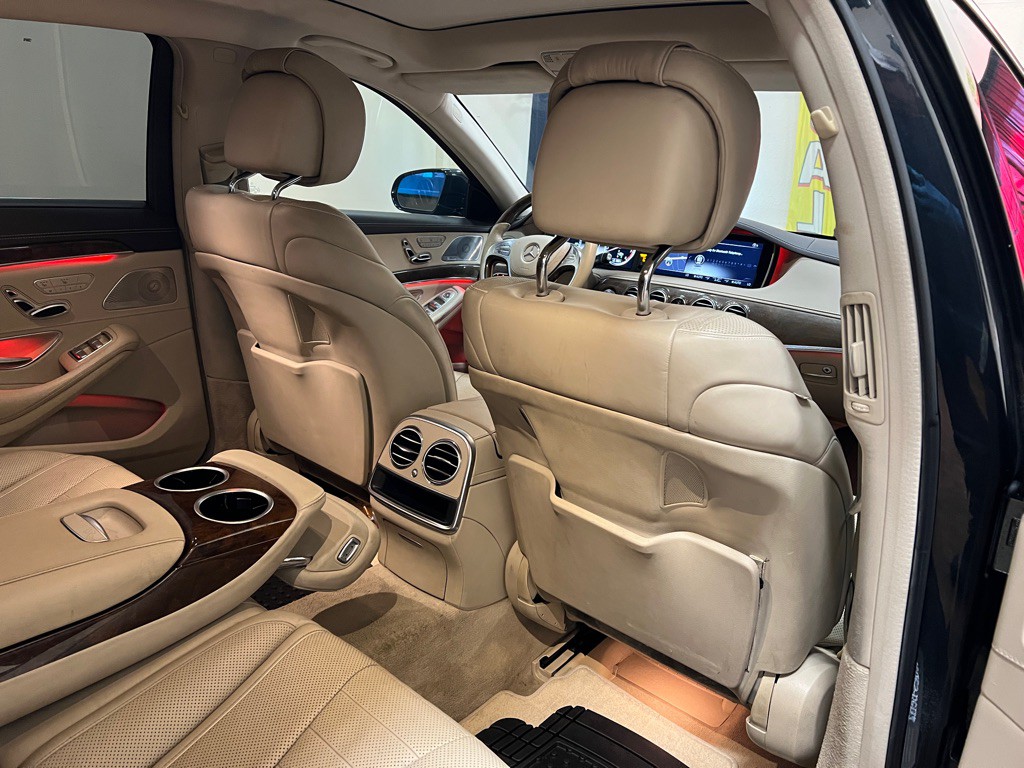 2014 Mercedes-Benz S-Class Image 33