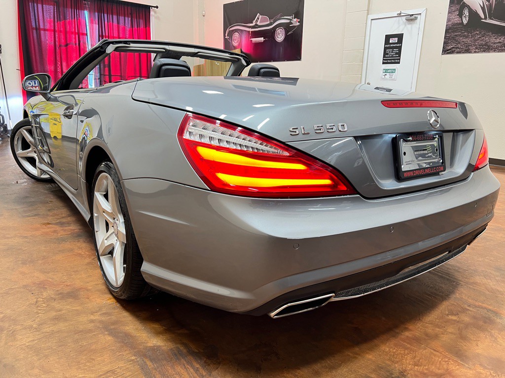 2013 Mercedes-Benz SL-Class Image 43