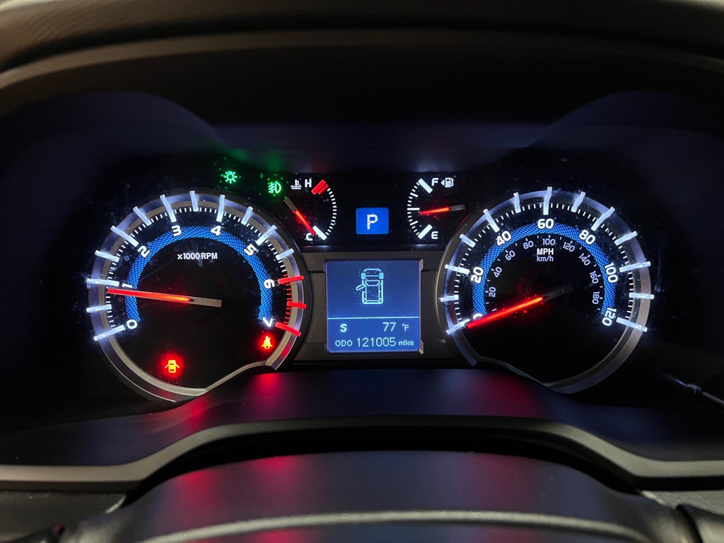 2014 Toyota 4Runner Image 16