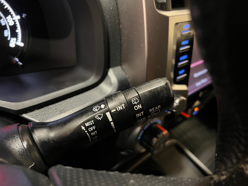 2022 Toyota 4Runner Image 21