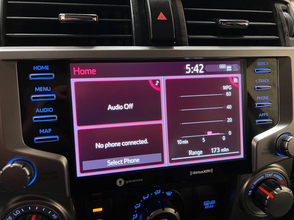 2022 Toyota 4Runner Image 23