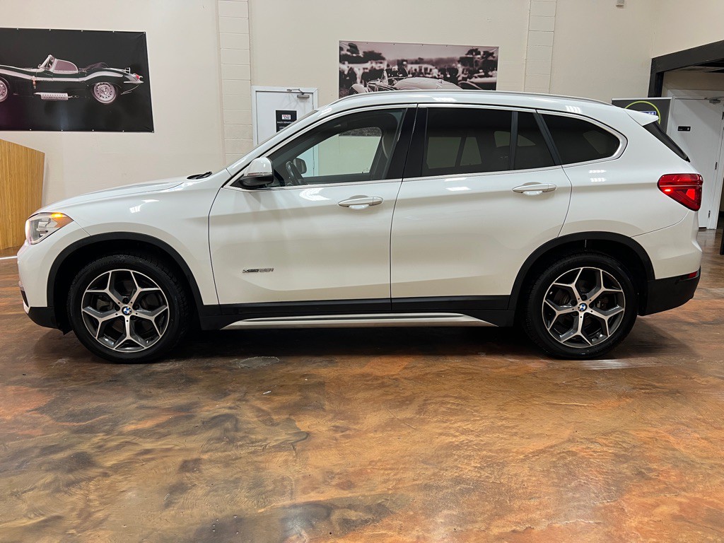 2018 BMW X1 Image 6
