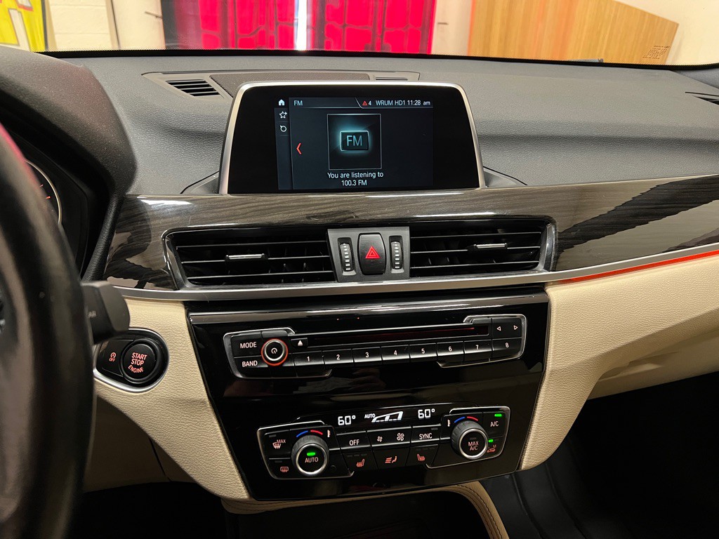 2018 BMW X1 Image 23