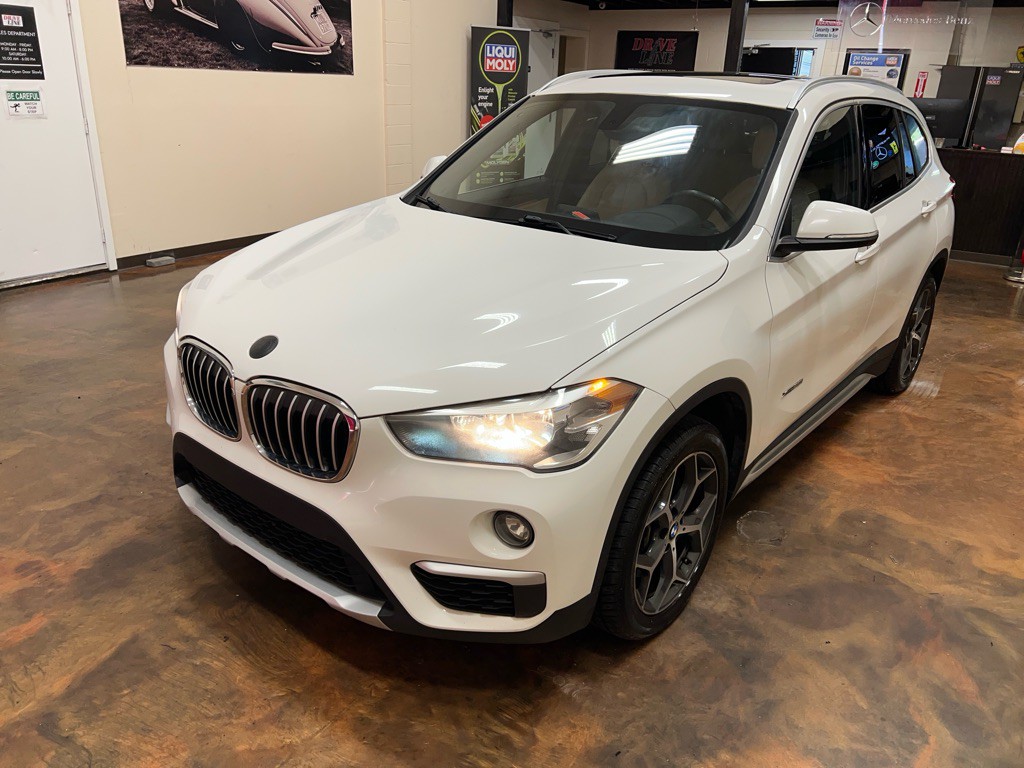 2018 BMW X1 Image 48