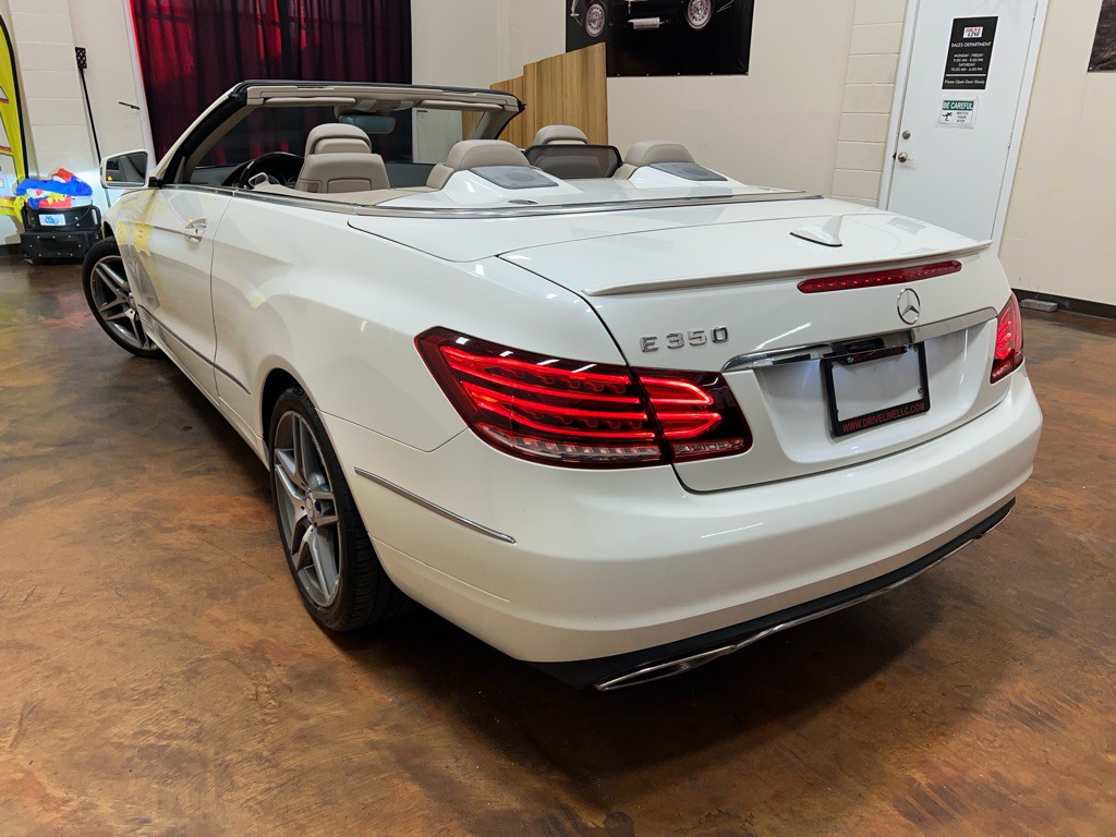 2014 Mercedes-Benz E-Class Image 2