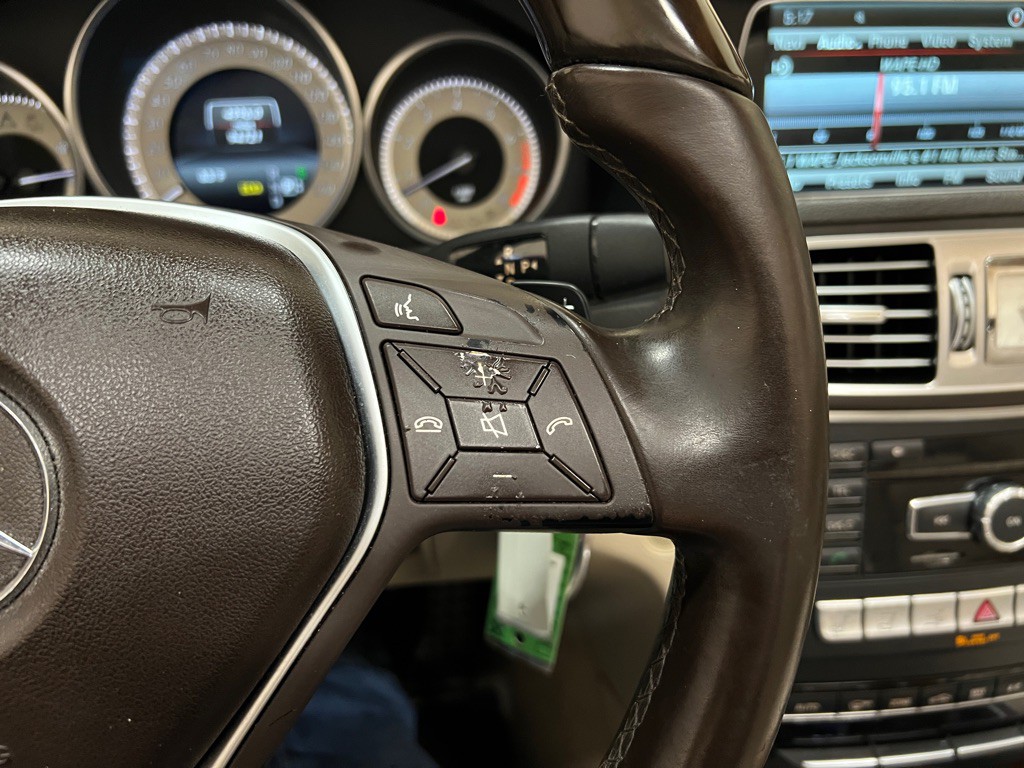 2014 Mercedes-Benz E-Class Image 27