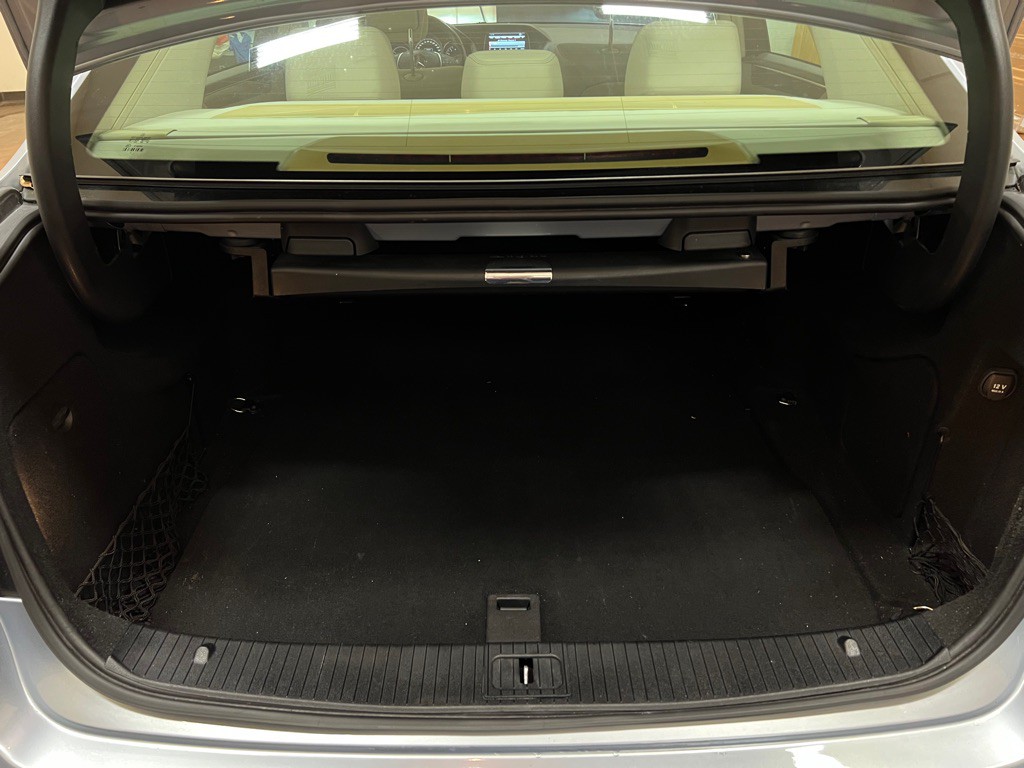 2014 Mercedes-Benz E-Class Image 34