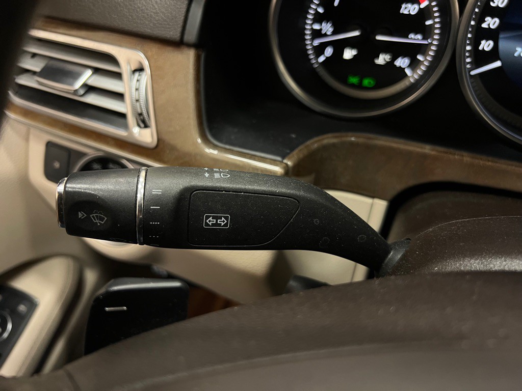 2014 Mercedes-Benz E-Class Image 18