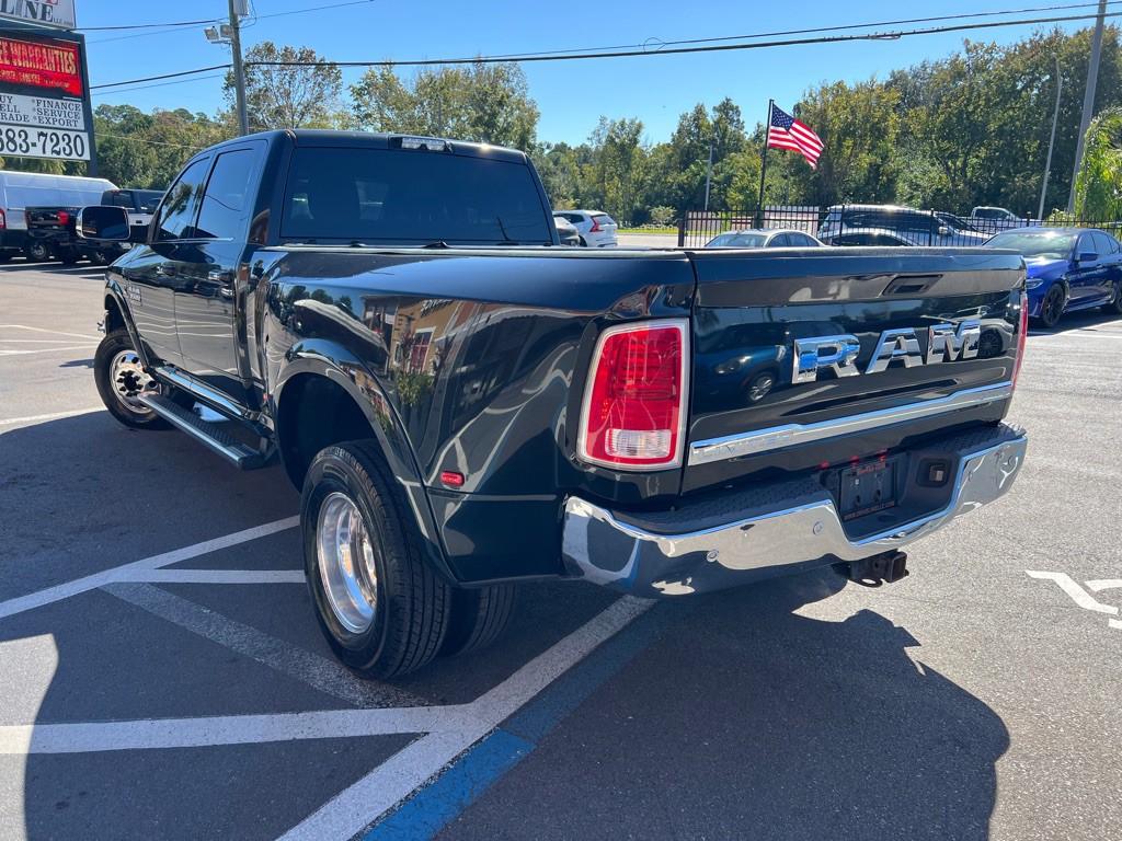 2018 RAM 3500 Image 2