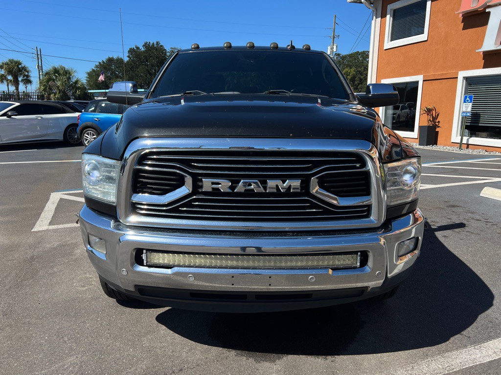 2018 RAM 3500 Image 4