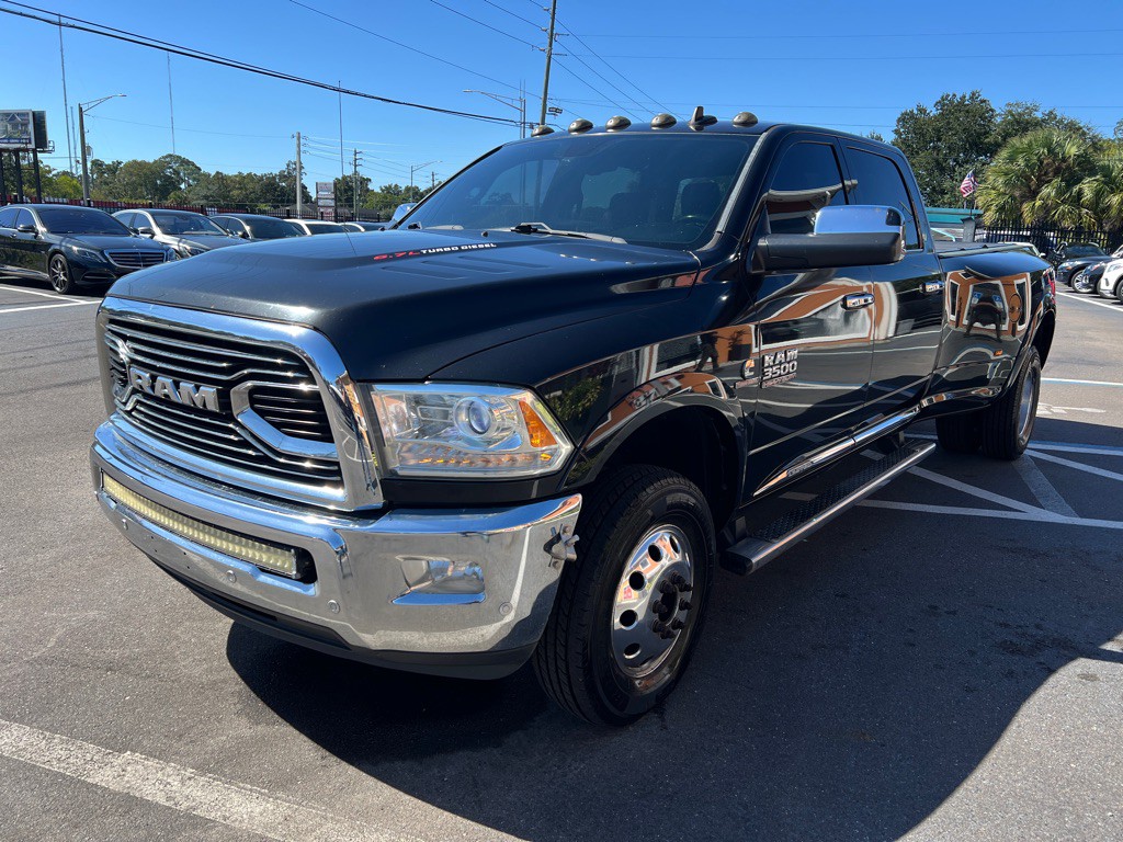 2018 RAM 3500 Image 5