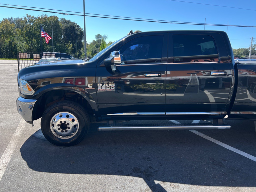 2018 RAM 3500 Image 6