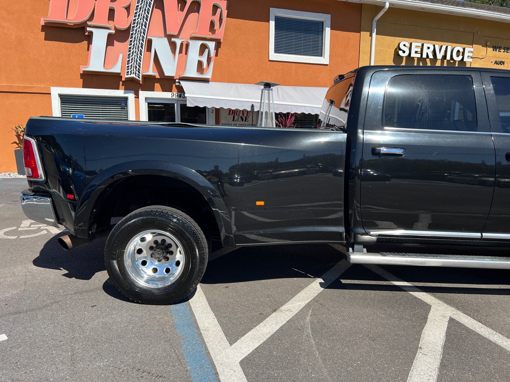 2018 RAM 3500 Image 11
