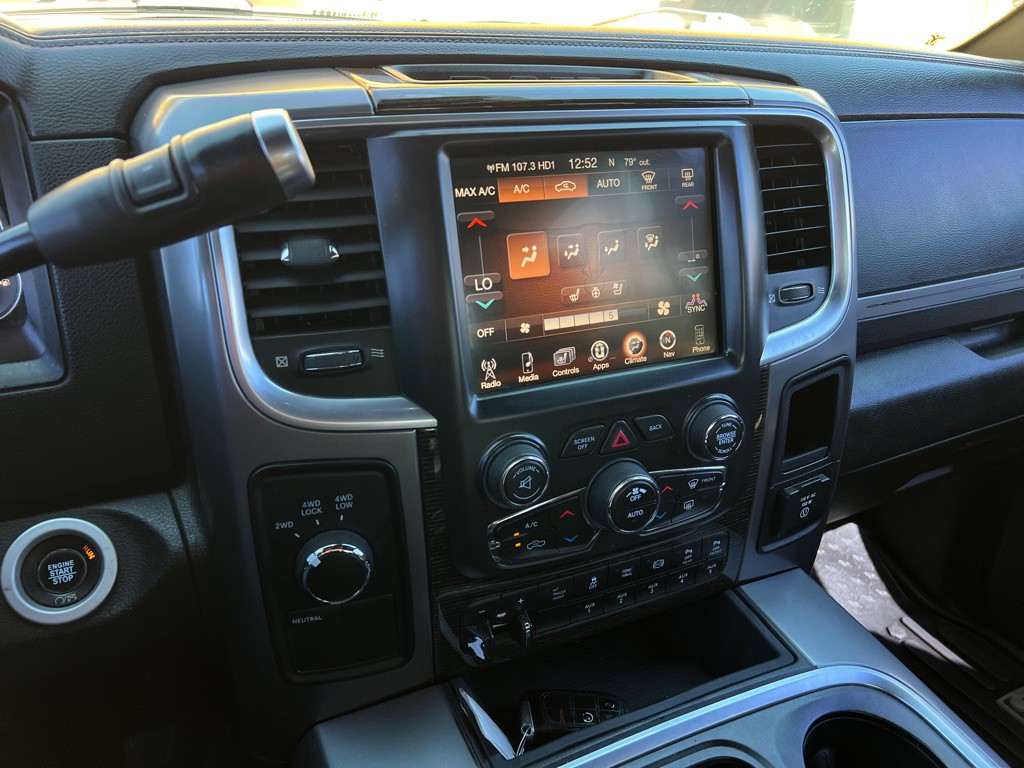 2018 RAM 3500 Image 25