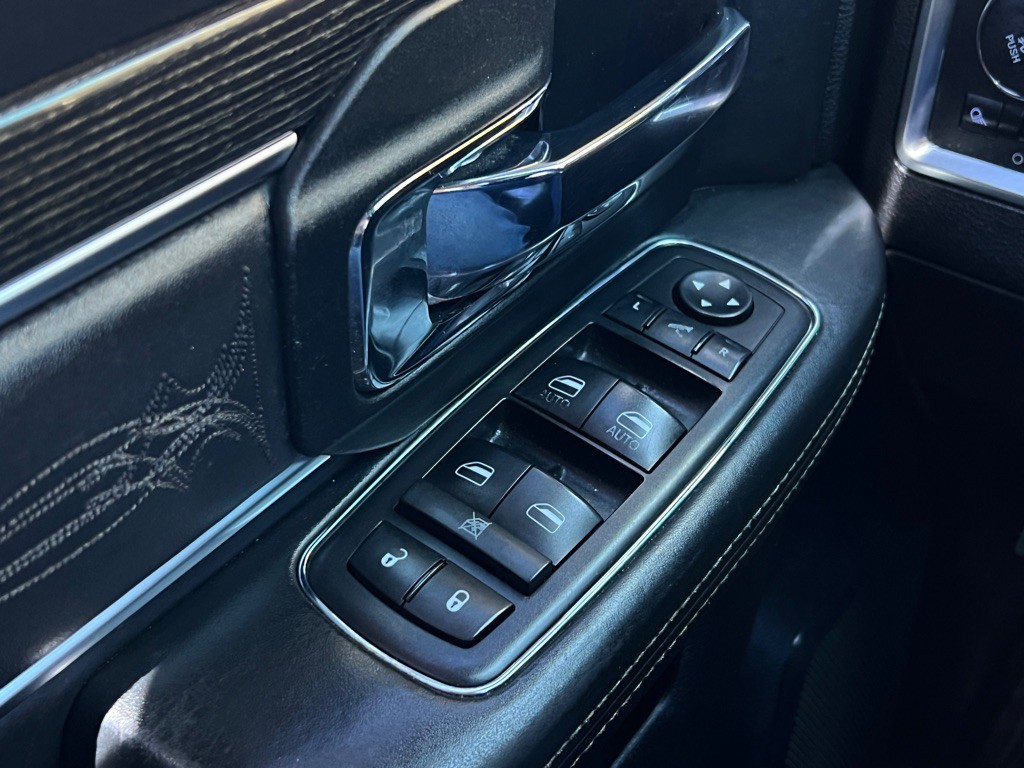 2018 RAM 3500 Image 31