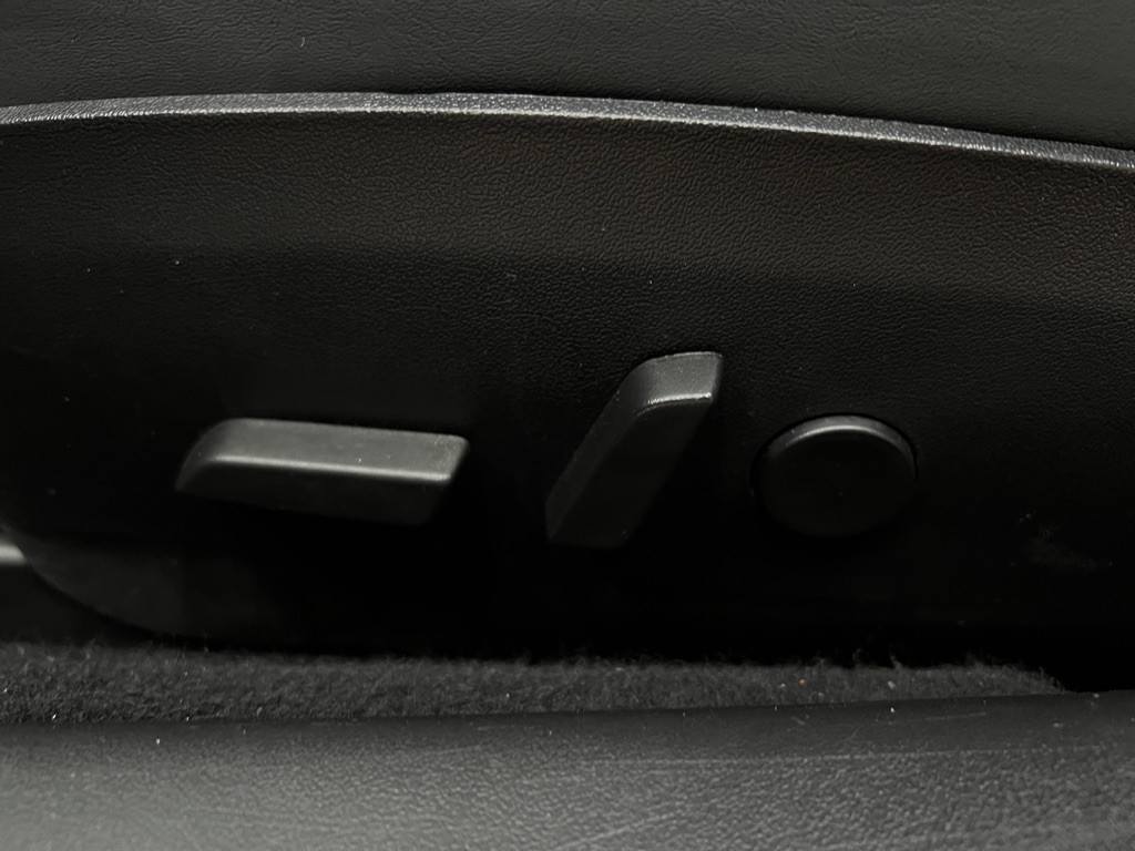 2019 Tesla Model 3 Image 23