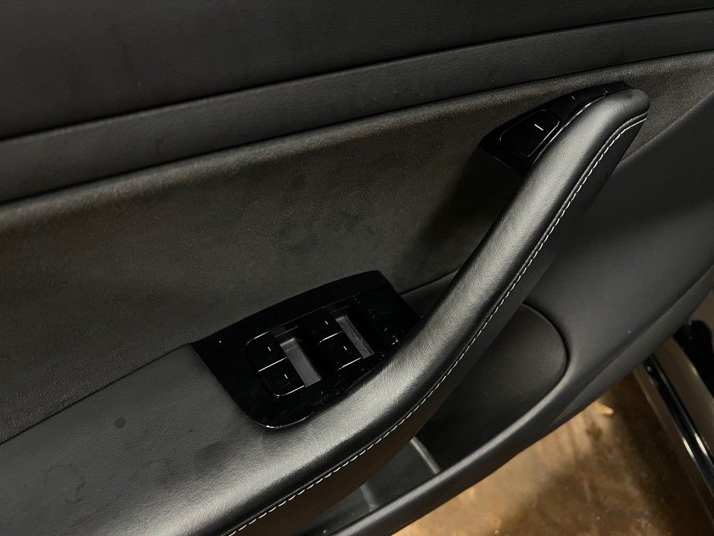 2019 Tesla Model 3 Image 24