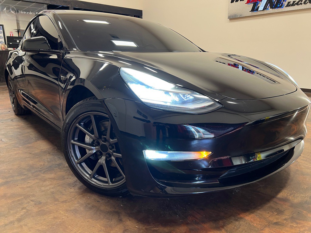 2019 Tesla Model 3 Image 33
