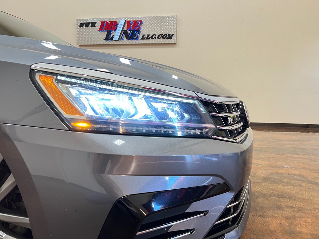 2018 Volkswagen Passat Image 45