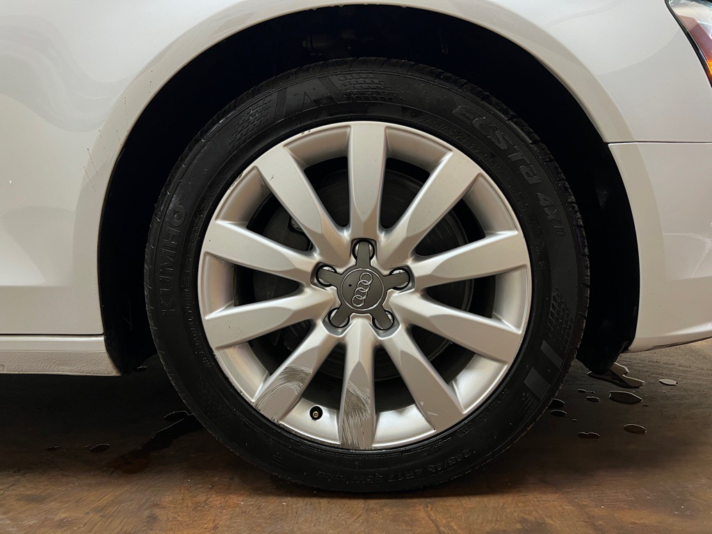 2013 Audi A4 Image 11