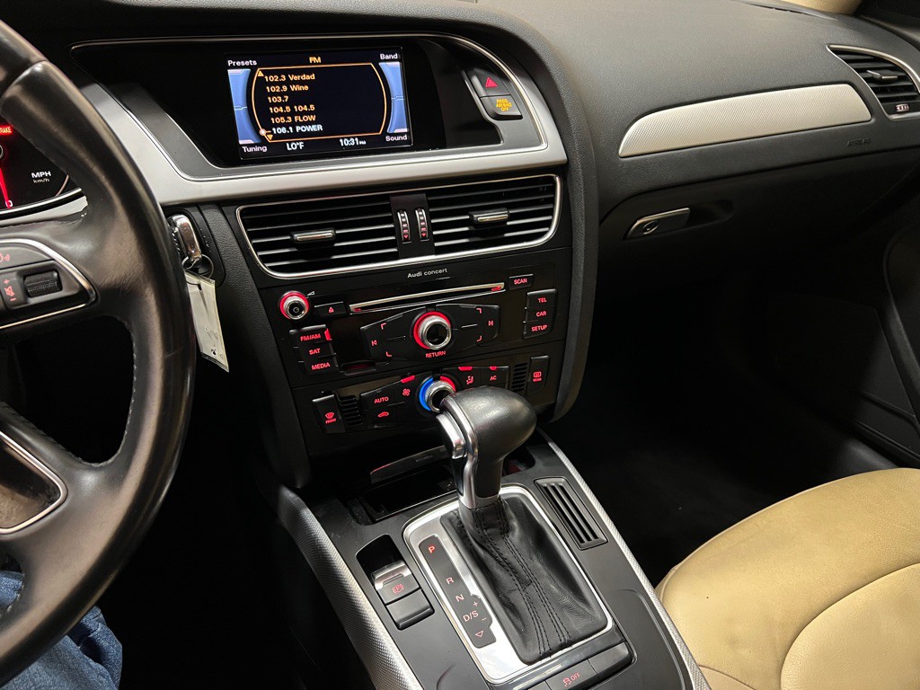 2013 Audi A4 Image 23