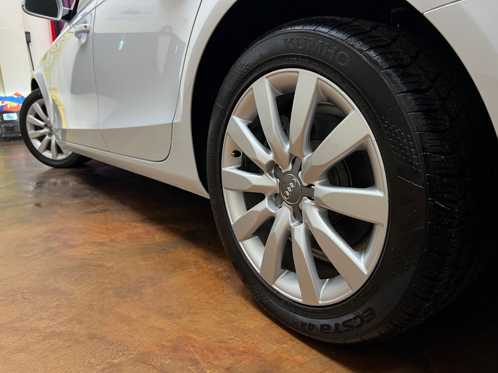 2013 Audi A4 Image 40