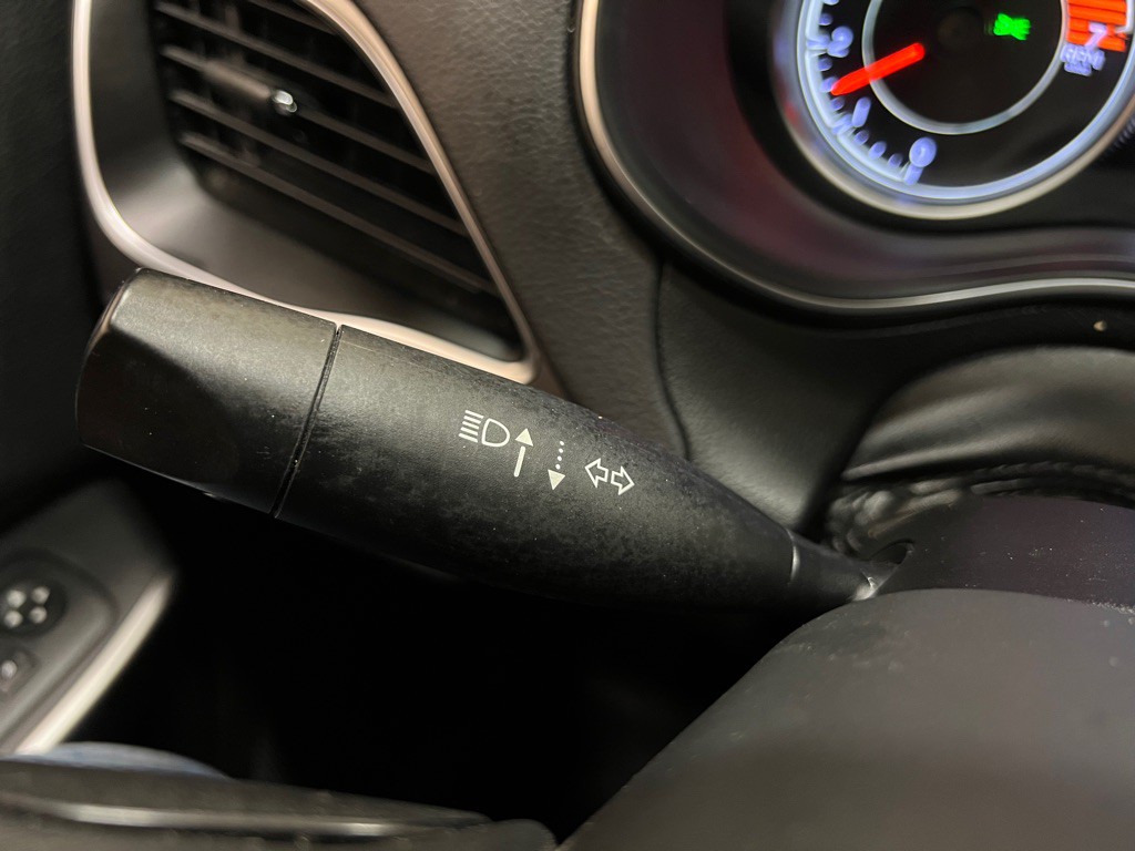 2019 Jeep Cherokee Image 20