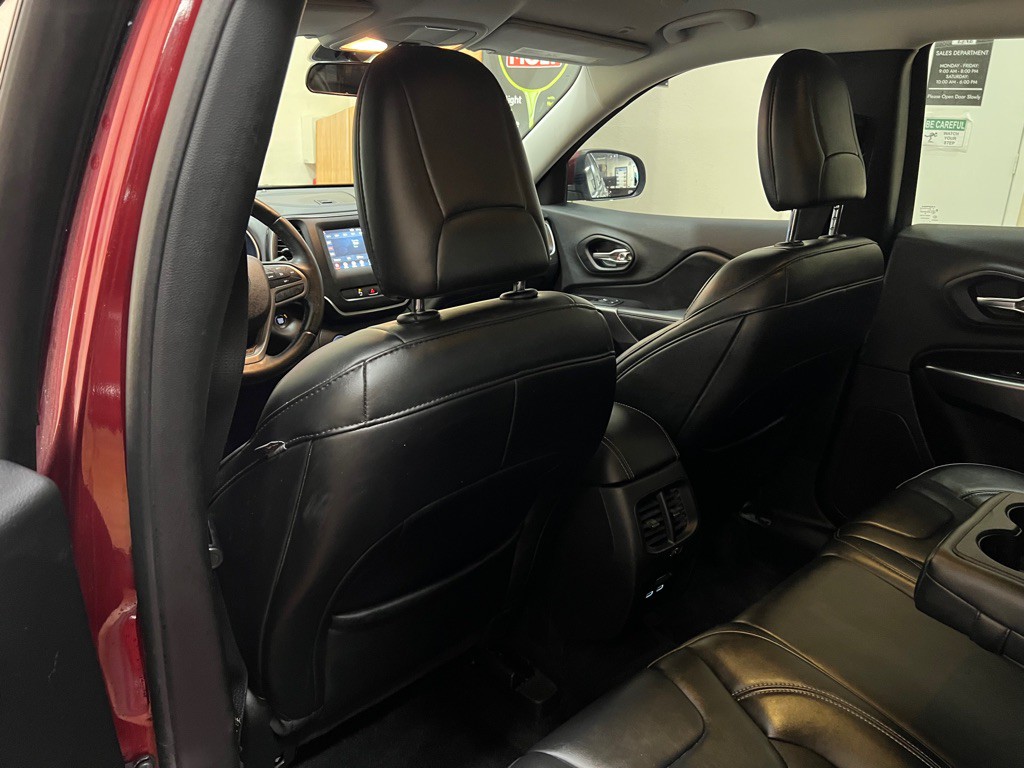 2019 Jeep Cherokee Image 30