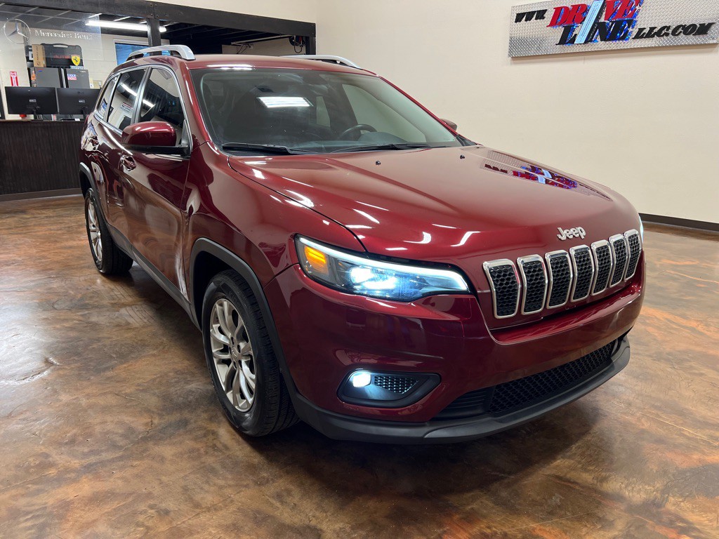 2019 Jeep Cherokee Image 3