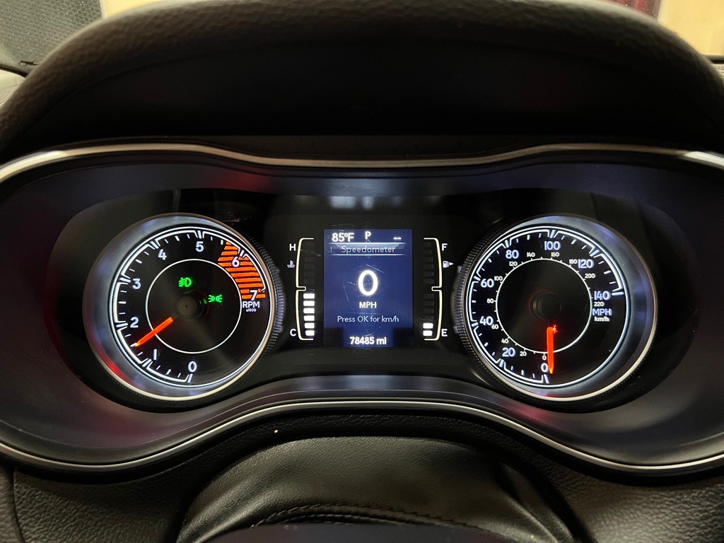 2019 Jeep Cherokee Image 16