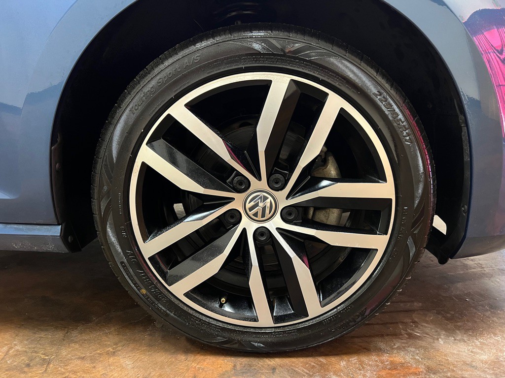 2015 Volkswagen Golf Image 11