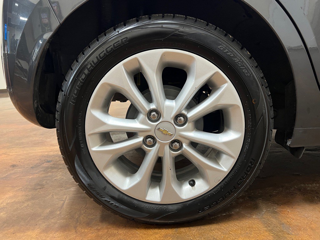 2022 Chevrolet Spark Image 12