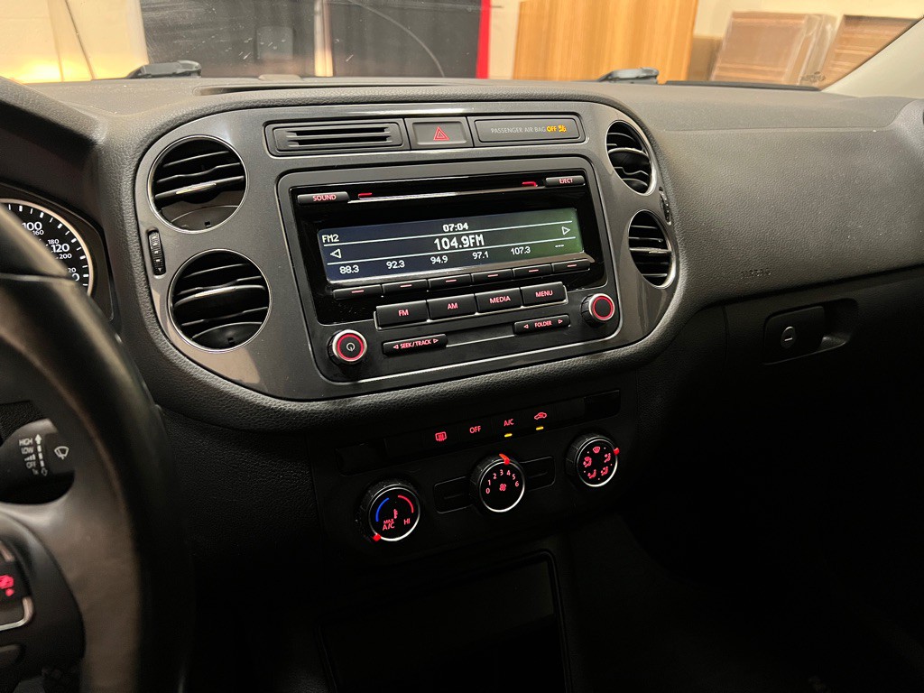 2014 Volkswagen Tiguan Image 23