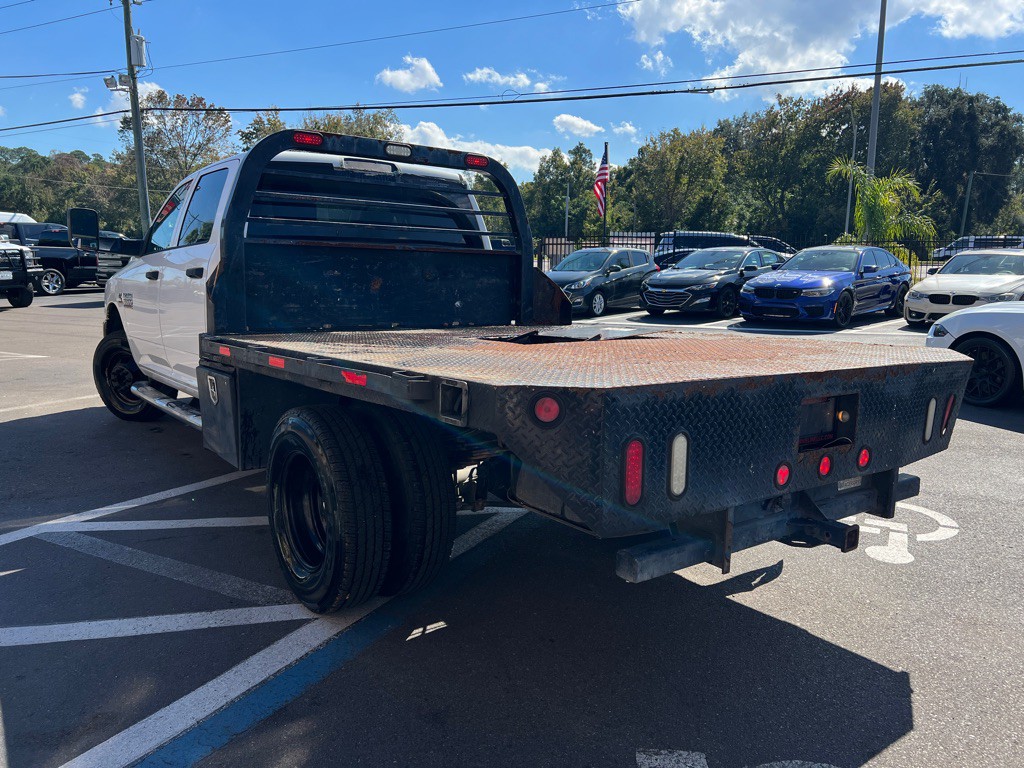 2018 RAM 3500 Image 2