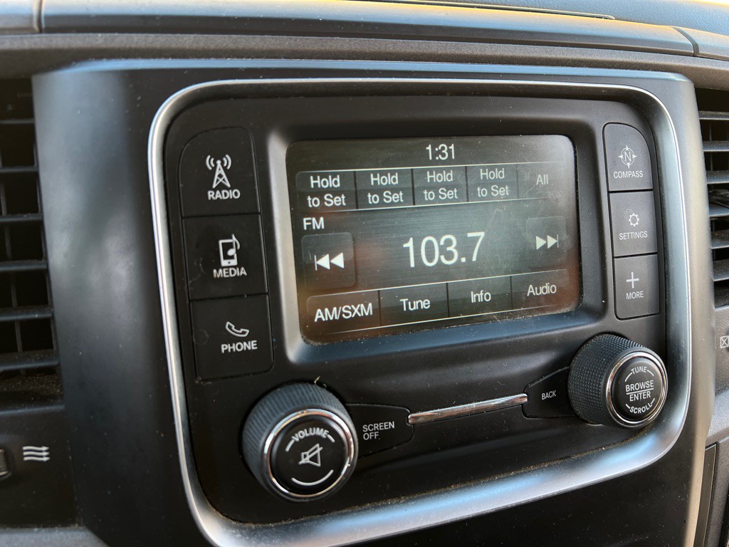 2018 RAM 3500 Image 24