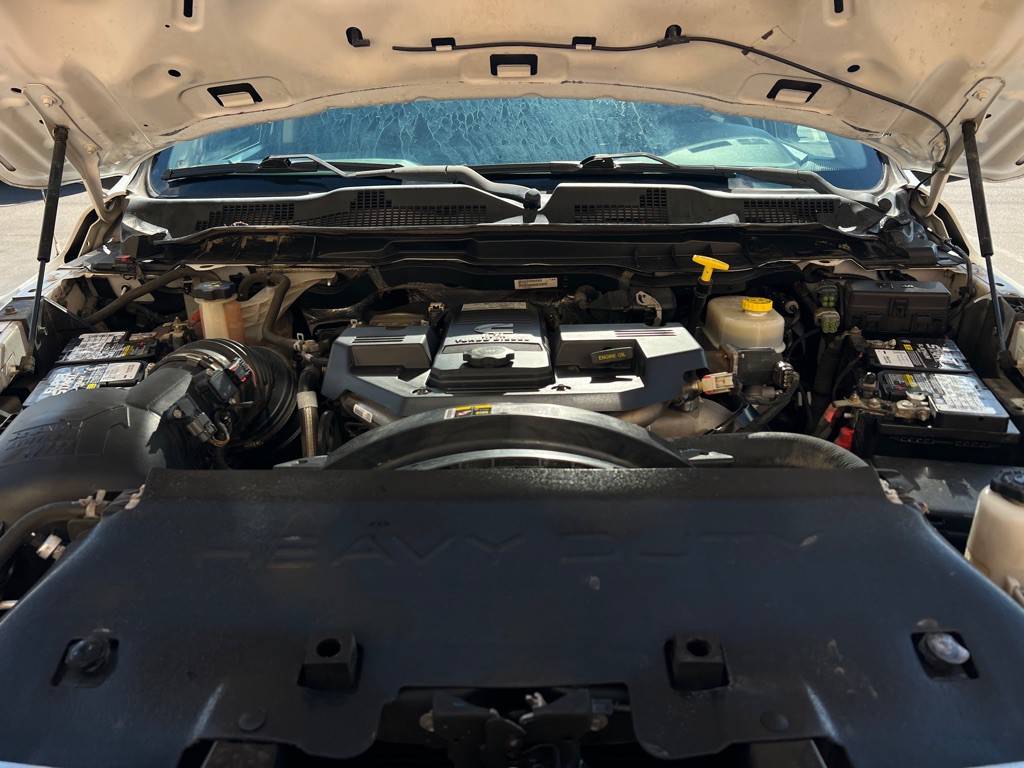 2018 RAM 3500 Image 32