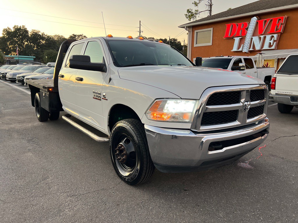 2018 RAM 3500 Image 3