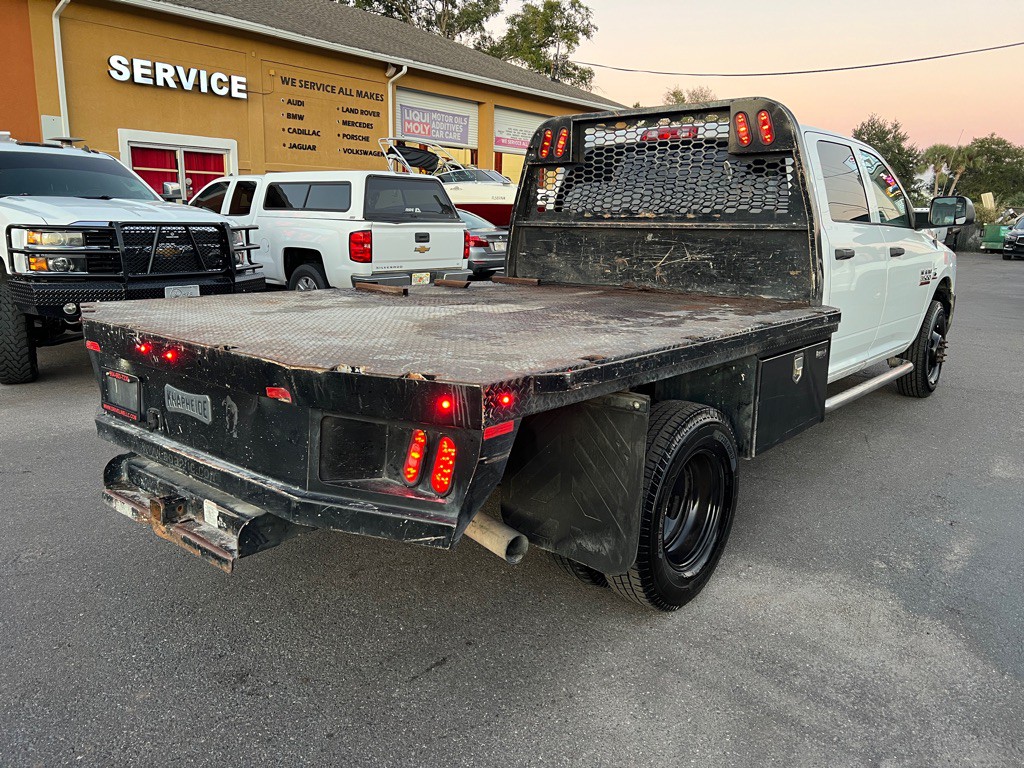 2018 RAM 3500 Image 10