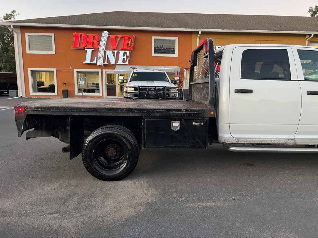 2018 RAM 3500 Image 11