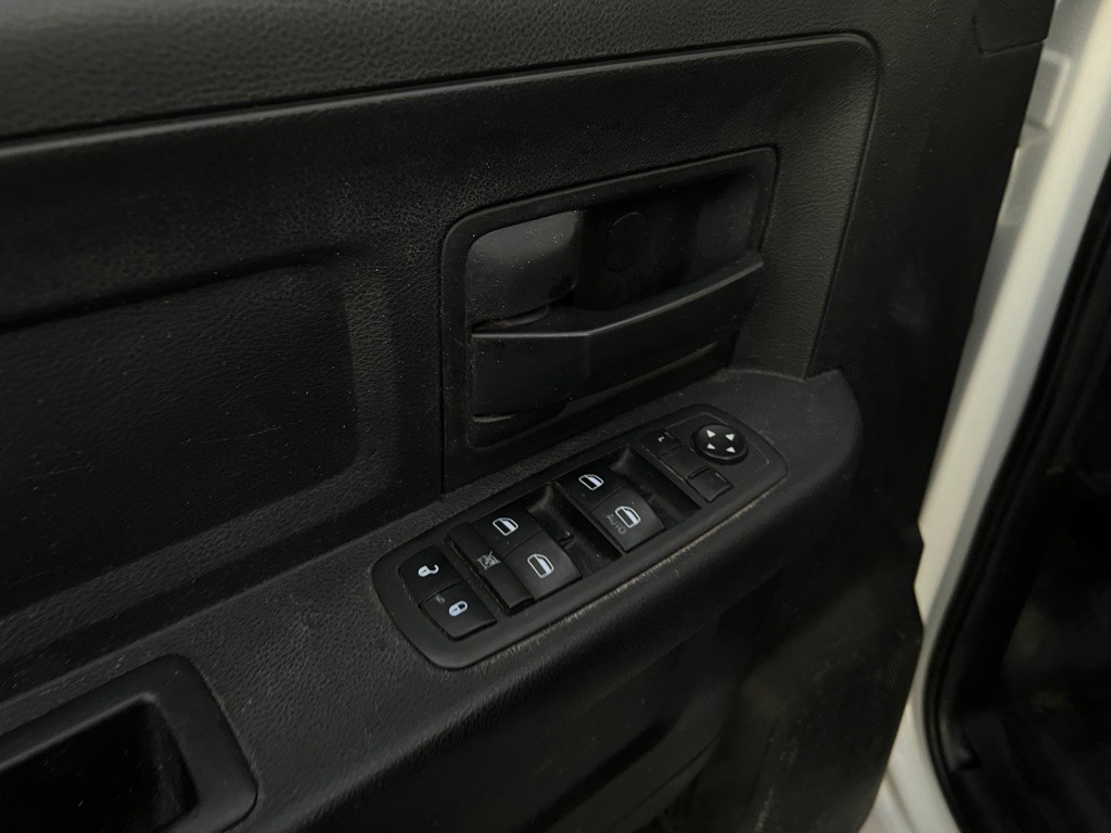 2018 RAM 3500 Image 27