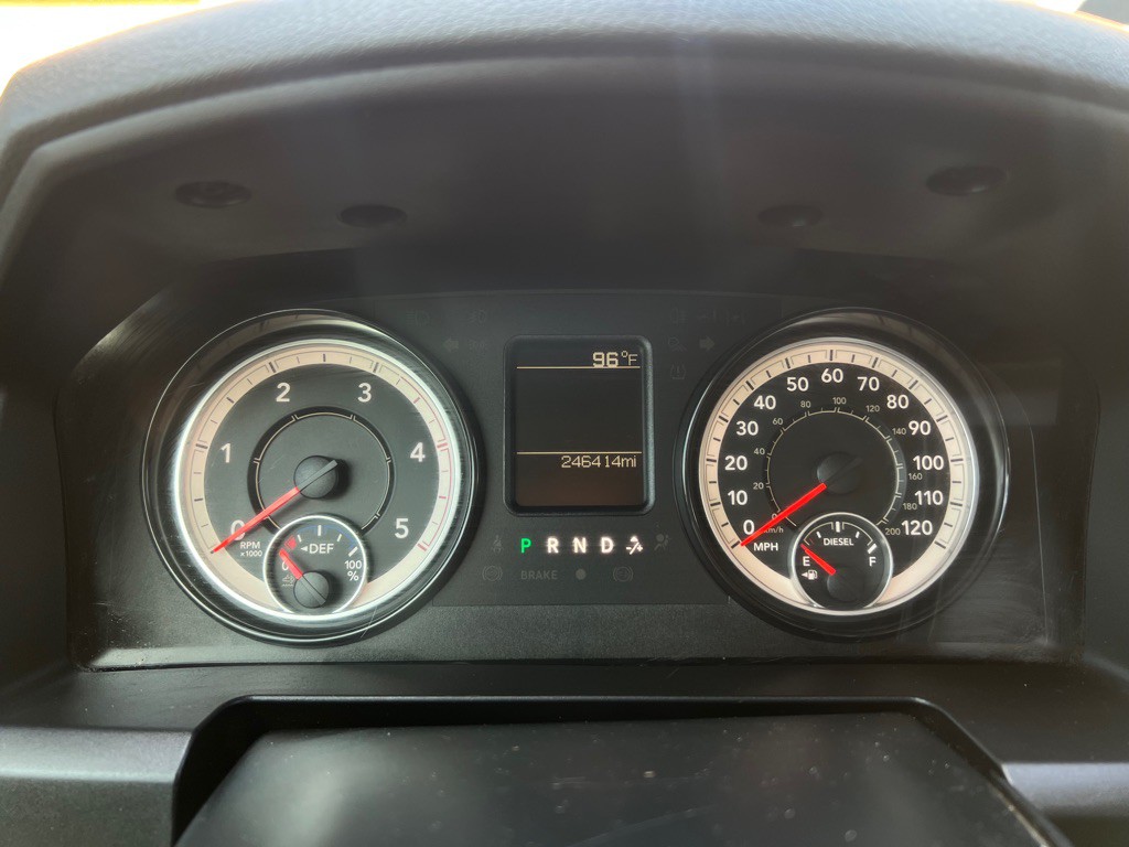 2017 RAM 3500 Image 18