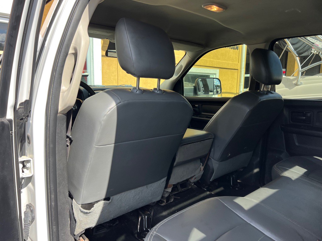 2017 RAM 3500 Image 29